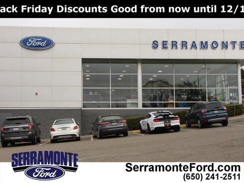 Used 2023 Nissan Kicks SR w/ SR Premium Package image 34