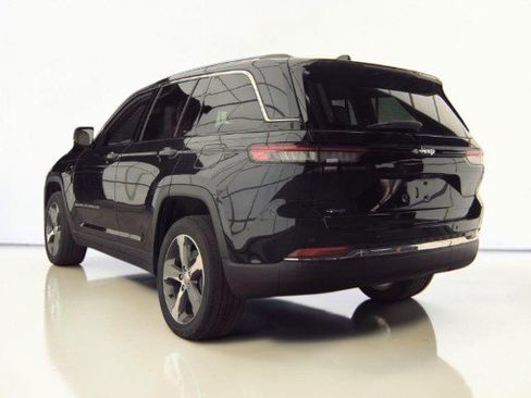 Used 2024 Jeep Grand Cherokee Limited 4xe AWD/4WD image 6