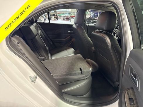 Used 2016 Chevrolet Malibu Limited LT FWD image 36