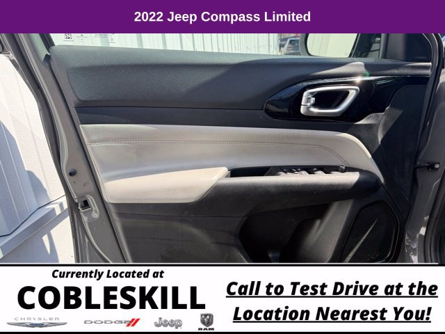 Used 2022 Jeep Compass Limited AWD/4WD image 7