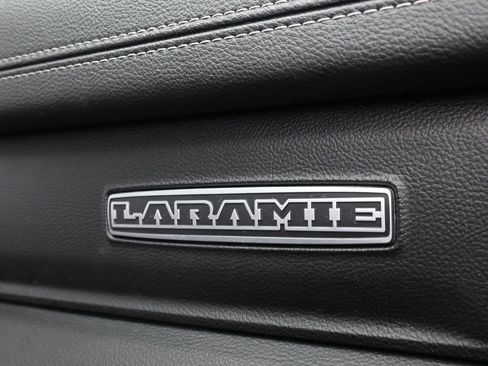 Used 2021 RAM 1500 Laramie w/ Night Edition image 54