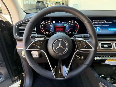 New 2026 Mercedes-Benz GLE 450 4MATIC image 14