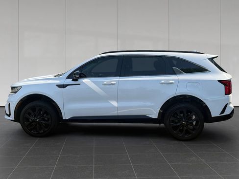 Used 2021 Kia Sorento SX AWD/4WD image 2