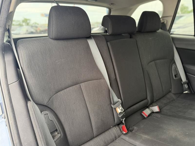Used 2013 Subaru Outback 2.5i Premium w/ All-Weather Pkg AWD/4WD image 19