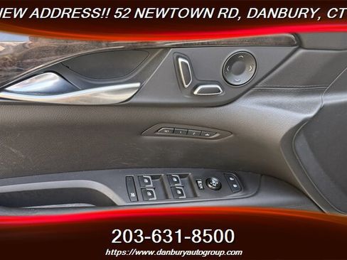 Used 2017 Cadillac CT6 Luxury AWD/4WD image 11