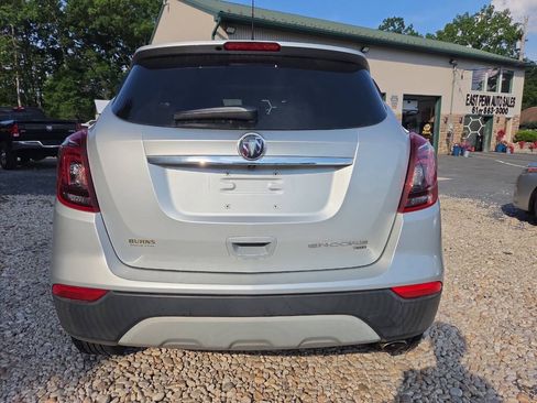 Used 2020 Buick Encore Preferred w/ Safety Package AWD/4WD image 5