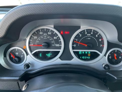 Used 2008 Jeep Wrangler Unlimited Rubicon w/ Dual Top Group image 16