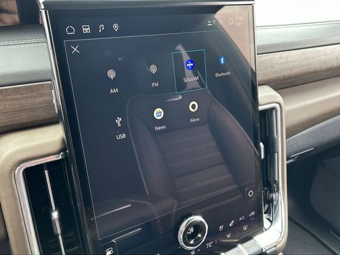 Used 2025 GMC Yukon Denali Ultimate image 13