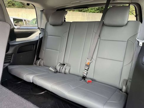 Used 2020 Chevrolet Tahoe LT AWD/4WD image 17