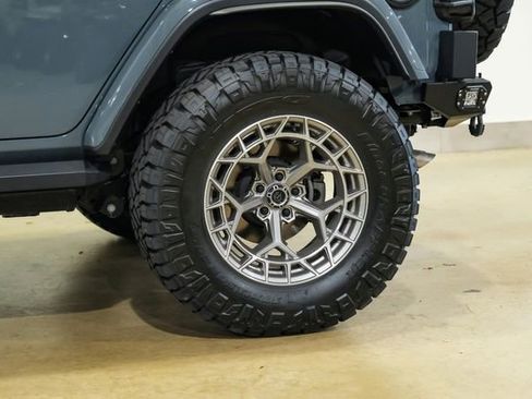 Used 2024 Jeep Wrangler Unlimited Rubicon 392 image 56