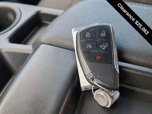 Used 2022 Chevrolet Silverado 1500 Custom image 44