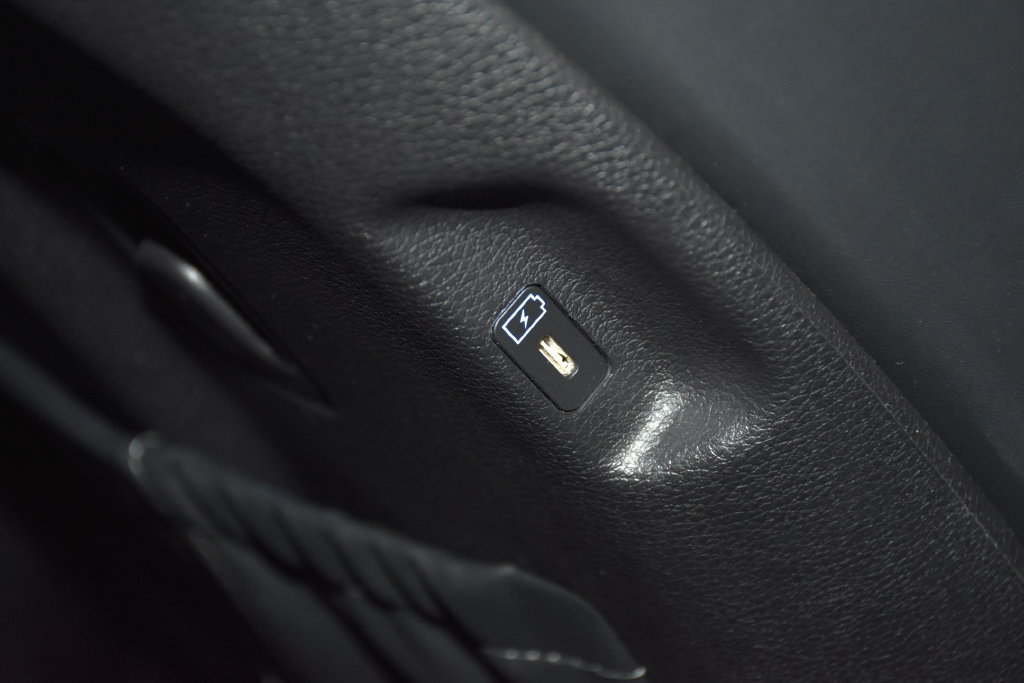 Used 2025 Kia Telluride S AWD/4WD image 31