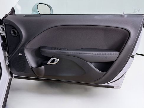 Used 2022 Dodge Challenger R/T w/ Performance Handling Group image 29