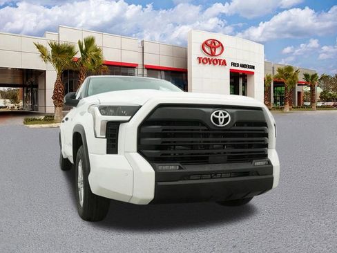 Used 2023 Toyota Tundra SR5 w/ SR5 Convenience Package image 31