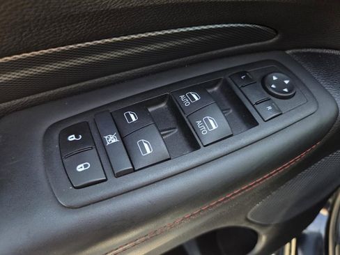 Used 2024 Dodge Durango GT RWD image 21