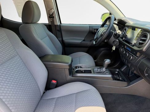 Certified 2023 Toyota Tacoma SR AWD/4WD image 25