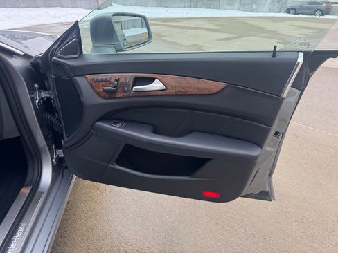 Used 2014 Mercedes-Benz CLS 550 image 30