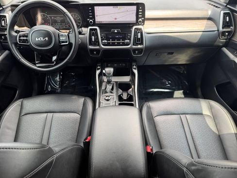 Used 2023 Kia Sorento S w/ Panoramic Sunroof Package AWD/4WD image 21