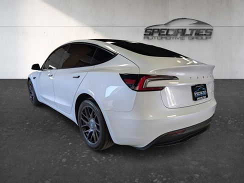 Used 2025 Tesla Model 3 Long Range AWD/4WD image 8