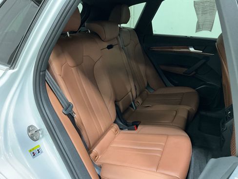 Used 2022 Audi Q5 e Prestige image 22