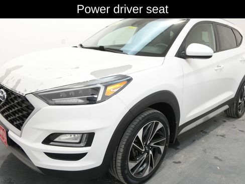Used 2019 Hyundai Tucson Sport image 3