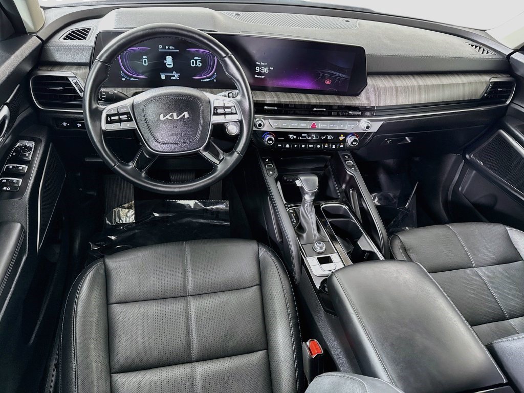 Used 2024 Kia Telluride EX FWD image 16