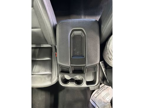 Used 2025 GMC Sierra 1500 SLT image 14