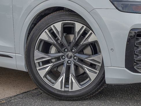 New 2026 Audi Q8 Premium Plus image 2