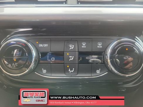 Used 2024 Chevrolet Trax LT w/ Driver Confidence Package FWD image 25