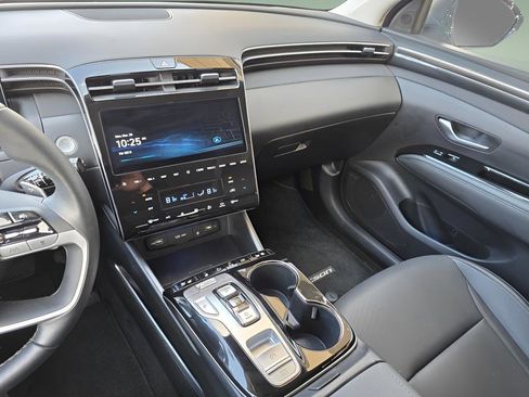 Used 2023 Hyundai Tucson Limited image 30