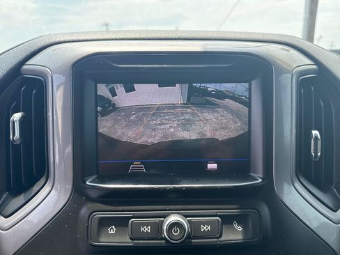Used 2021 Chevrolet Silverado 1500 Custom RWD image 19