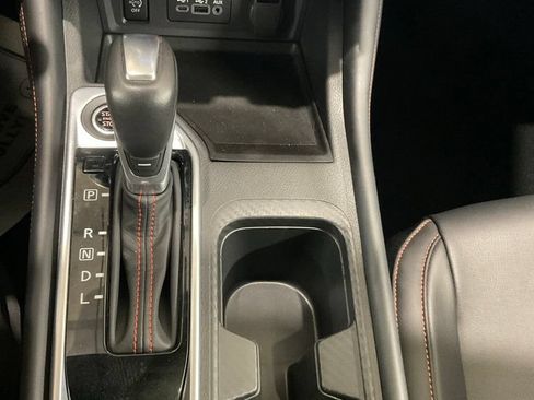 Used 2025 Nissan Sentra SR w/ SR Premium Package FWD image 22