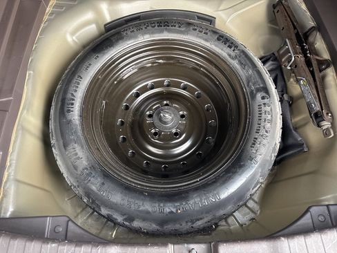 Used 2013 Honda CR-V EX image 29