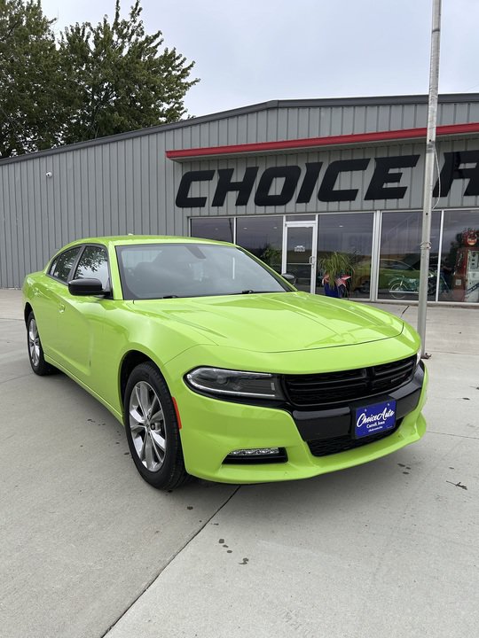 Used 2023 Dodge Charger SXT AWD/4WD image 1