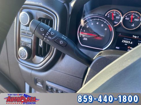 Used 2022 Chevrolet Silverado 2500 Custom w/ Custom Value Package image 32