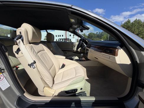 Used 2008 BMW 328i Convertible image 15