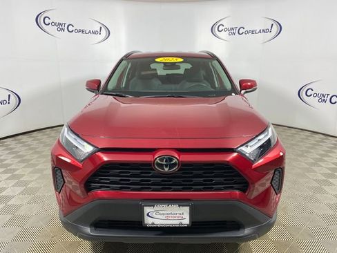 Used 2025 Toyota RAV4 XLE image 2