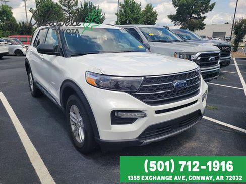 Used 2023 Ford Explorer XLT w/ Equipment Group 202A AWD/4WD image 33