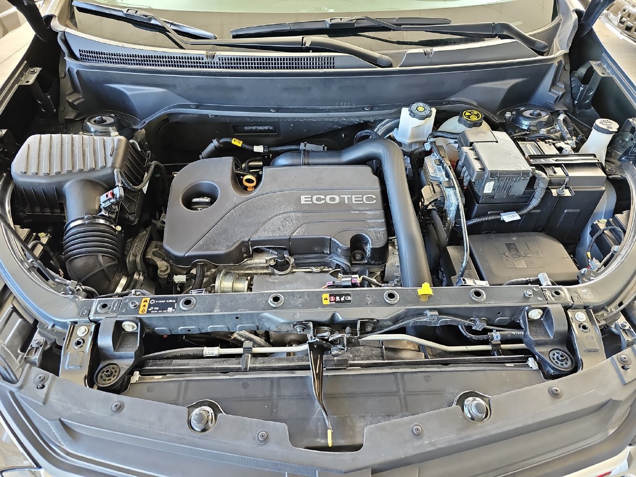 Used 2018 Chevrolet Equinox LT AWD/4WD image 35