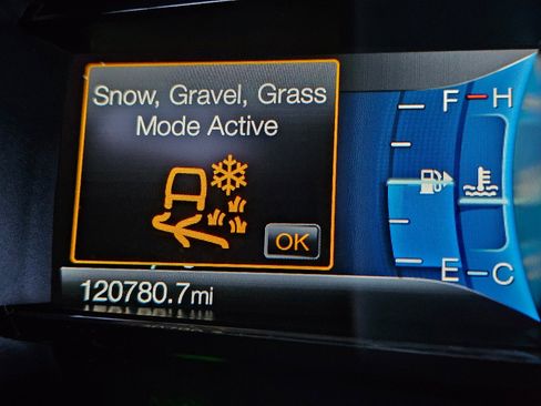 Used 2018 Ford Explorer XLT w/ Equipment Group 202A image 68