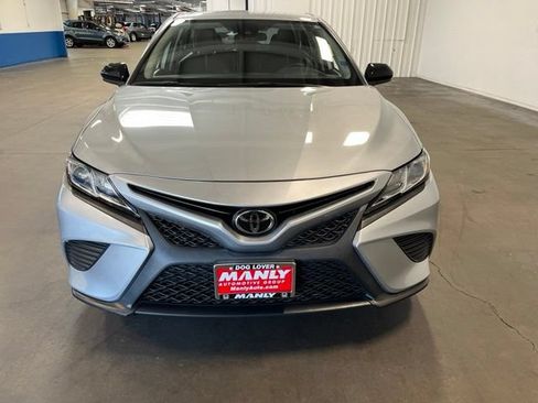 Used 2020 Toyota Camry SE AWD/4WD image 8