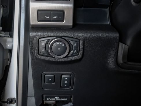 Used 2019 Ford F250 Platinum w/ Platinum Ultimate Package image 23