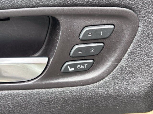 Used 2015 Acura MDX w/ Technology Package AWD/4WD image 8