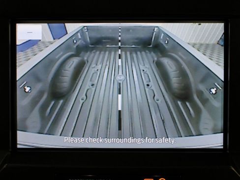 Used 2021 Ford F250 Lariat w/ Tremor Off-Road Package image 17