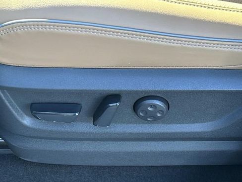 New 2026 INFINITI QX80 Luxe w/ Cargo Package image 15