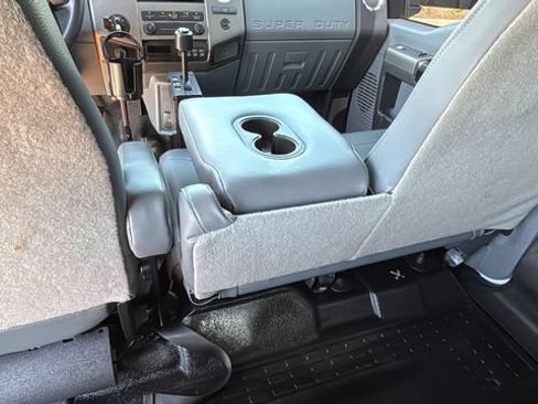Used 2022 Ford F650 2WD Crew Cab Super Duty image 21