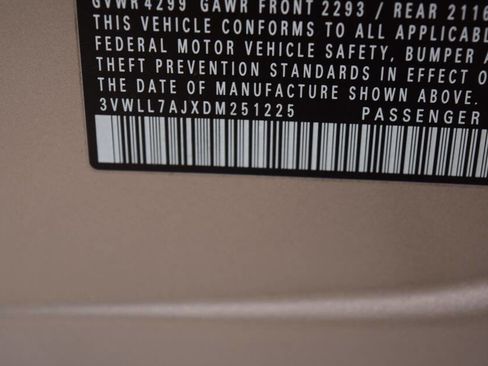 Used 2013 Volkswagen Jetta TDI image 81