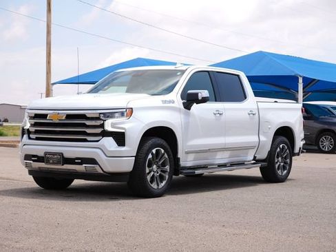 Used 2024 Chevrolet Silverado 1500 High Country w/ Technology Package AWD/4WD image 7