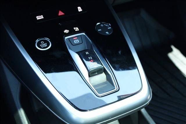 Used 2022 Audi Q4 e-tron Premium Plus AWD/4WD image 25