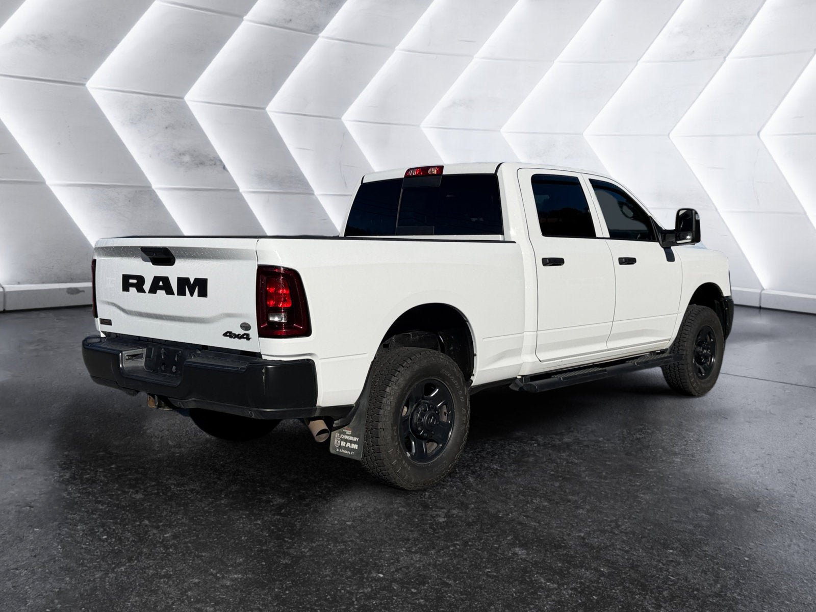 Used 2026 RAM 2500 Tradesman AWD/4WD image 5